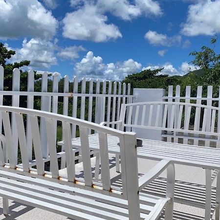 墾丁 獨棟山水心旅棧 Bed & Breakfast エクステリア 写真