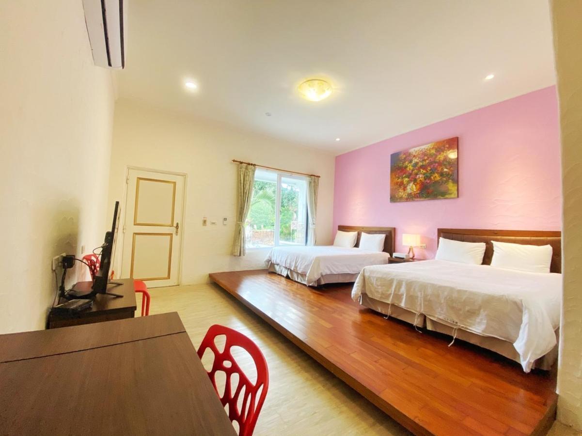 墾丁 獨棟山水心旅棧 Bed & Breakfast エクステリア 写真