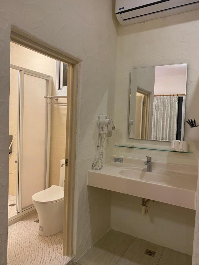 墾丁 獨棟山水心旅棧 Bed & Breakfast エクステリア 写真
