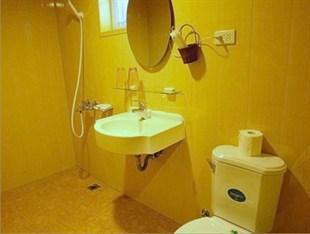 墾丁 獨棟山水心旅棧 Bed & Breakfast エクステリア 写真